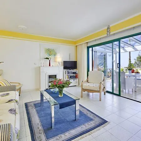 Casa Theresa Holiday home